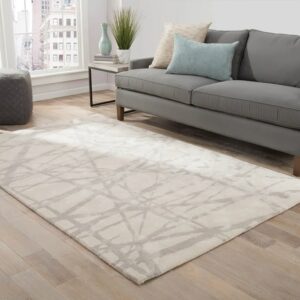 Area rug flooring | Hadinger Flooring